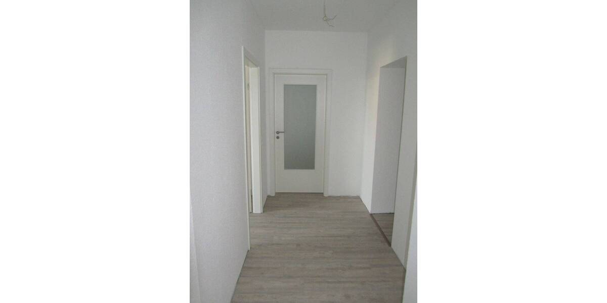 Etagenwohnung Zwickau Bahnhofsvorstadt - 5 Zimmer, 110 m&sup2;, 685&euro; | Angebot:26751929