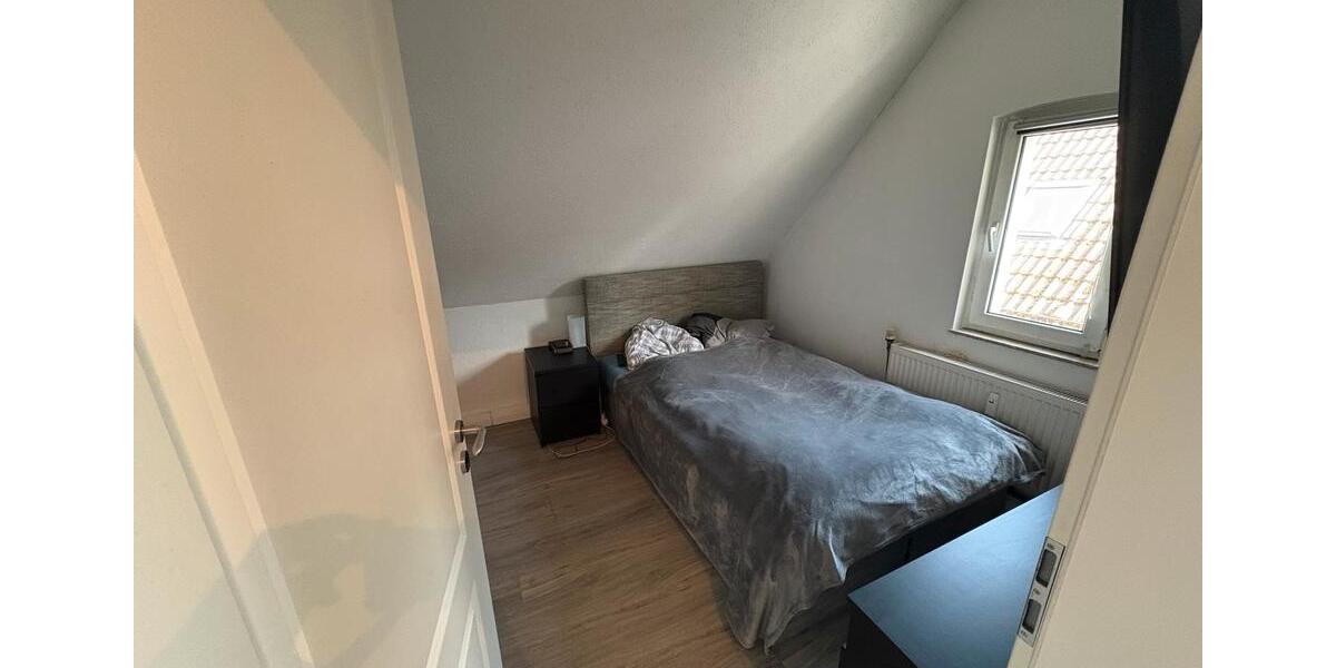 Dachgeschoßwohnung Herford - 2.5 Zimmer, 44 m&sup2;, 400&euro; | Angebot:25270795