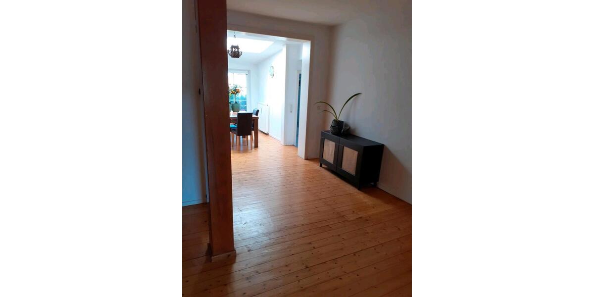 Wohnen auf Zeit Wolfsburg Ehmen - 1 Zimmer, 28 m&sup2;, 300&euro; | Angebot:26292684