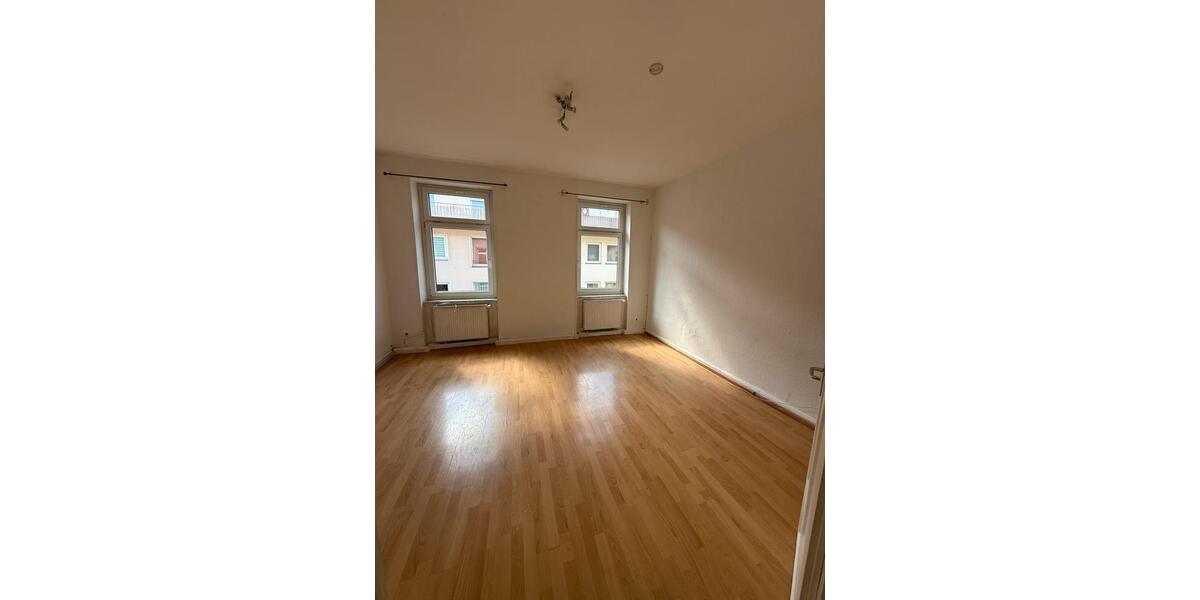Etagenwohnung Wiesbaden - 4 Zimmer, 95 m&sup2;, 1.300&euro; | Angebot:24746302