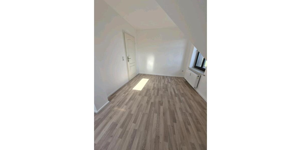 Etagenwohnung Steinhöfel - 2 Zimmer, 45 m&sup2;, 490&euro; | Angebot:26626784