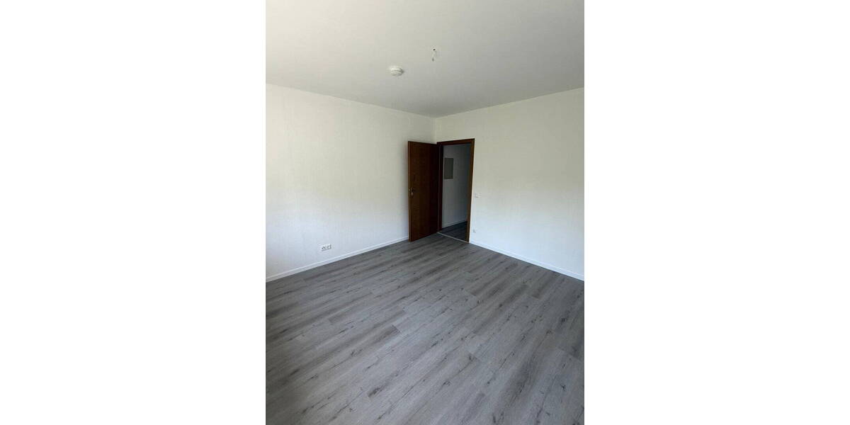 Etagenwohnung aachen Brand - 2 Zimmer, 98 m&sup2;, 1.150&euro; | Angebot:26847407