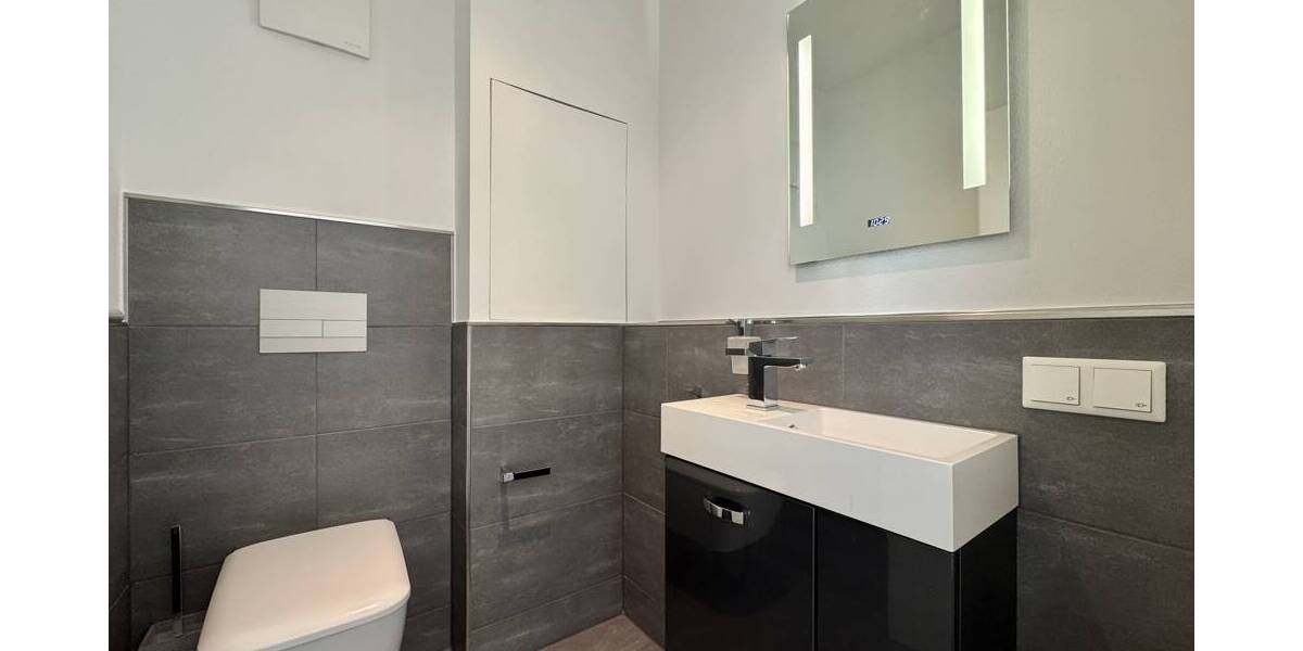 Etagenwohnung Heppenheim - 2 Zimmer, 93 m&sup2;, 1.150&euro; | Angebot:26065995