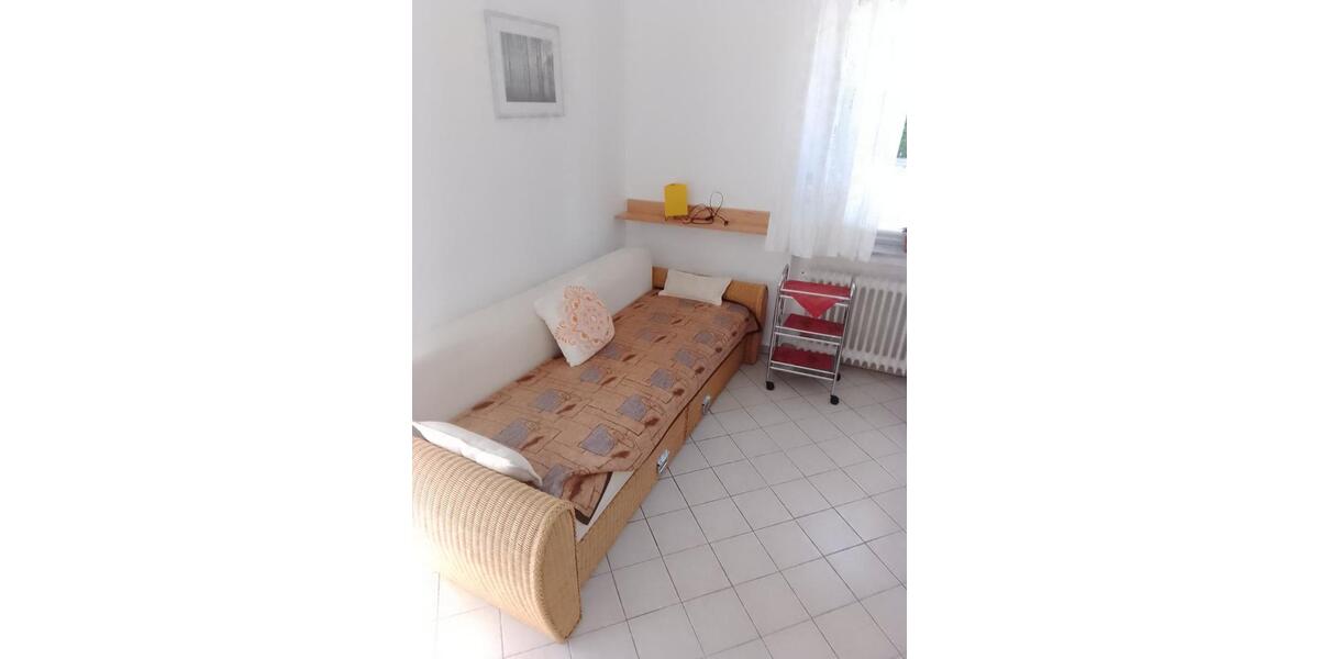 Erdgeschoßwohnung Edewecht - 1 Zimmer, 18 m&sup2;, 450&euro; | Angebot:24895801