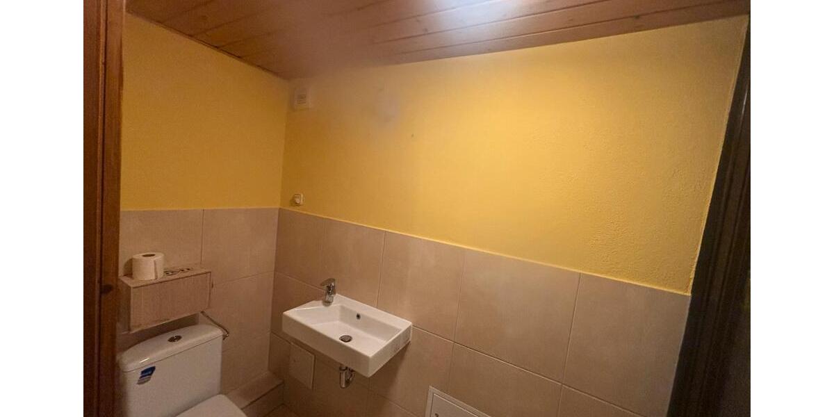 Terrassenwohnung Stadtroda - 3 Zimmer, 80 m&sup2;, 660&euro; | Angebot:26143663