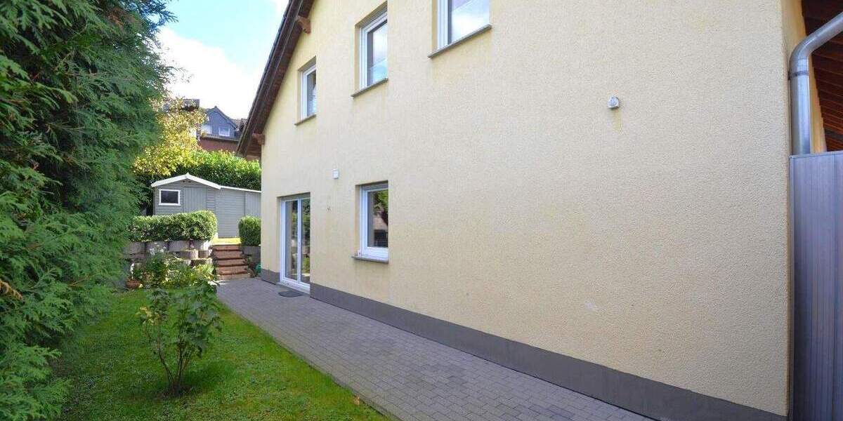 Doppelhaushälfte Gerolstein - 5 Zimmer, 112 m&sup2;, 1.300&euro; | Angebot:24632152