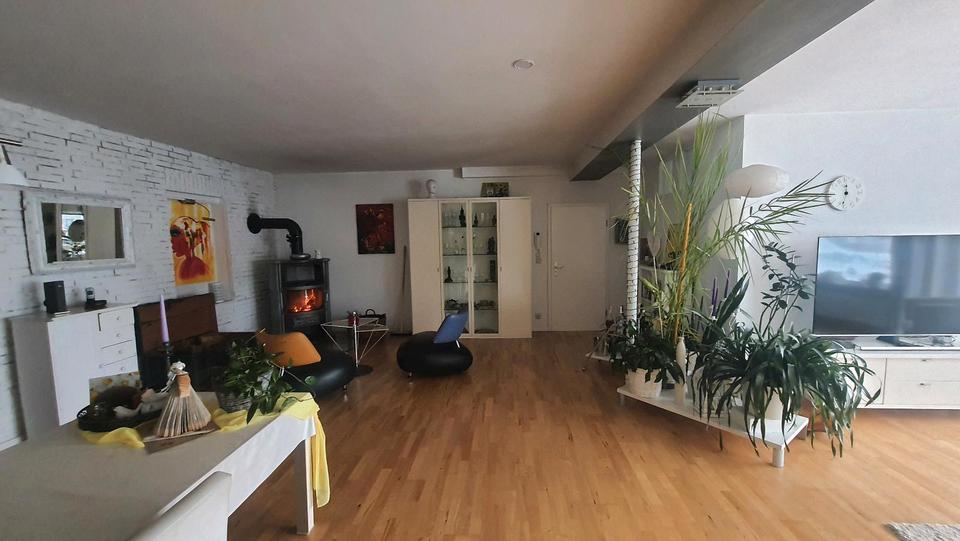 Erdgeschoßwohnung Uslar - 4 Zimmer, 240 m&sup2;, 1.100&euro; | Angebot:26019383