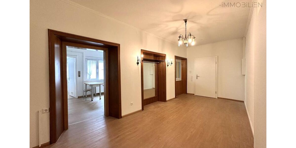 Etagenwohnung Lörrach - 3 Zimmer, 109 m&sup2;, 1.250&euro; | Angebot:26464138