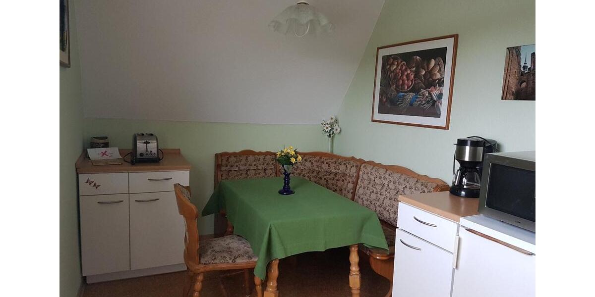 Etagenwohnung Rostock Alt Bartelsdorf - 2 Zimmer, 63 m&sup2;, 990&euro; | Angebot:25901372