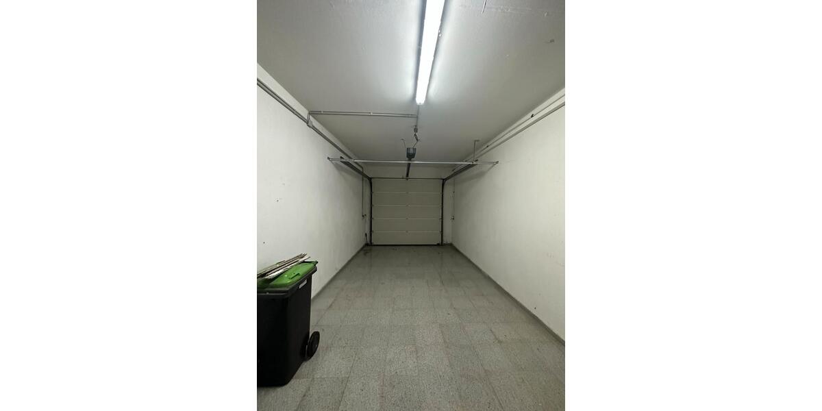 Doppelhaushälfte Püttlingen - 4 Zimmer, 230 m&sup2;, 1.830&euro; | Angebot:26299543