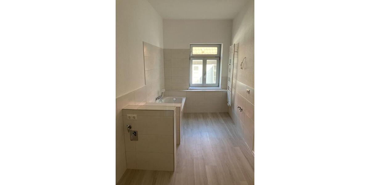 Etagenwohnung Neustadt-Glewe Glewe - 4 Zimmer, 124 m&sup2;, 868&euro; | Angebot:26284102