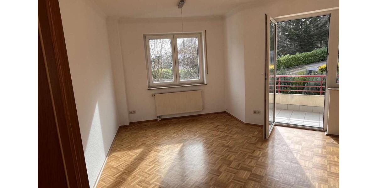Etagenwohnung Halsenbach - 4 Zimmer, 100 m&sup2;, 770&euro; | Angebot:25697074