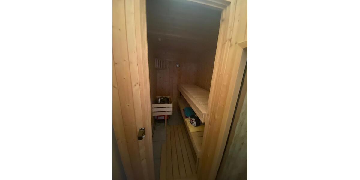 Dachgeschoßwohnung Butzbach - 3 Zimmer, 85 m&sup2;, 900&euro; | Angebot:24688057