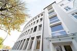 10 traumhafte einzelne Büros, direkt an der Alster - All-in-Miete