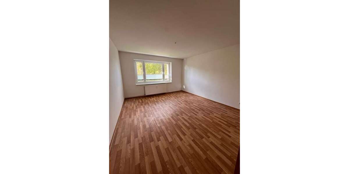 Etagenwohnung Neuburg - 3 Zimmer, 60 m&sup2;, 315&euro; | Angebot:26376761