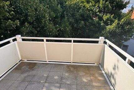 3,5 ZKB mit großzügigem Balkon im schönen Warburg 2 zimmer