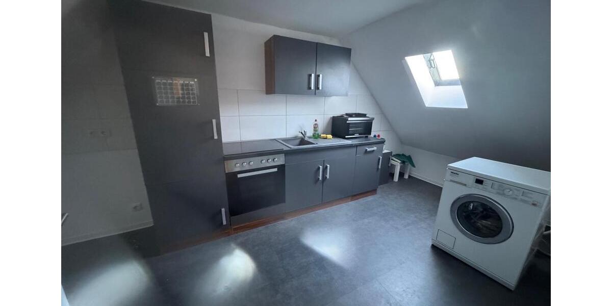 Dachgeschoßwohnung Germersheim - 1 Zimmer, 45 m&sup2;, 600&euro; | Angebot:26163145