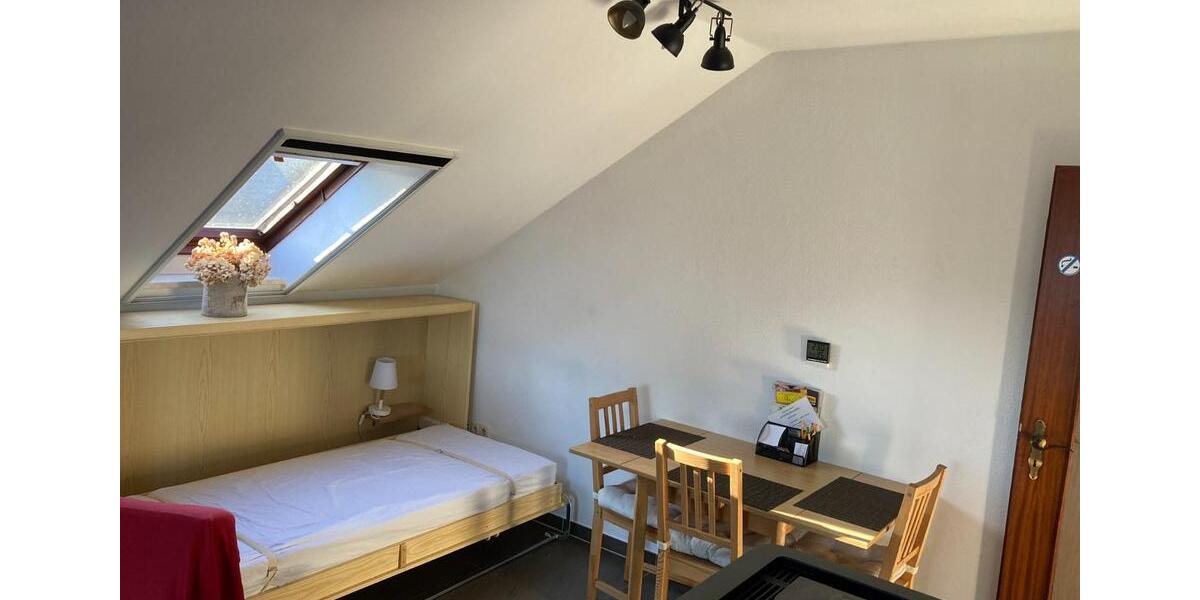 Wohnen auf Zeit Biberbach - 4 Zimmer, 60&euro; | Angebot:22865107