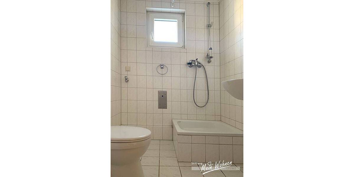 Etagenwohnung Bad Dürrenberg - 3 Zimmer, 55 m&sup2;, 365&euro; | Angebot:26105615