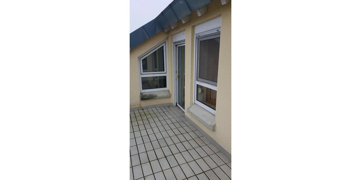 Dachgeschoßwohnung Langenau - 2 Zimmer, 45 m&sup2;, 710&euro; | Angebot:24988780