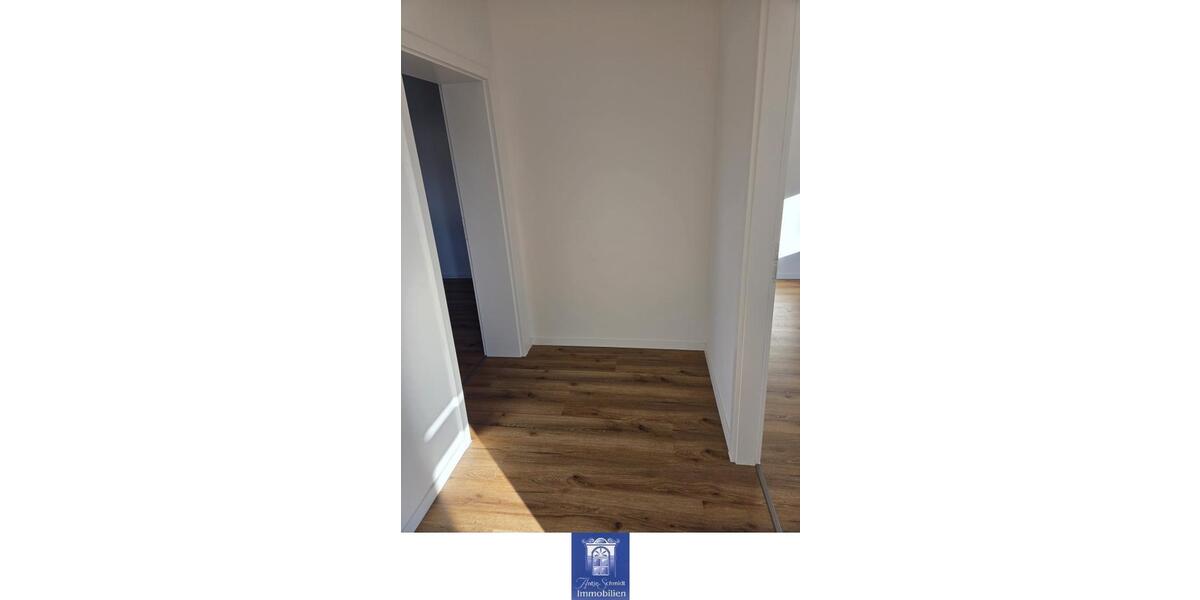 Etagenwohnung Großräschen - 4 Zimmer, 90 m&sup2;, 998&euro; | Angebot:23254056