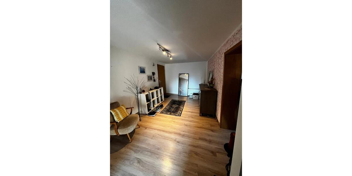 Etagenwohnung Uchte - 3 Zimmer, 88 m&sup2;, 570&euro; | Angebot:25987030