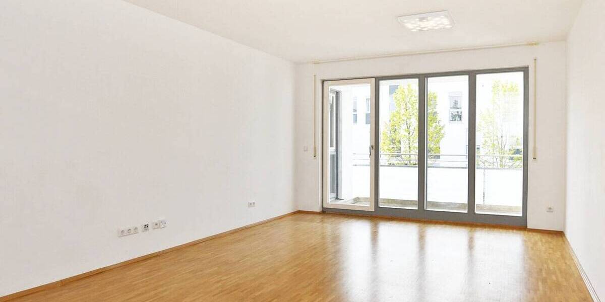 Etagenwohnung München Trudering-Riem - 4 Zimmer, 93 m&sup2;, 1.990&euro; | Angebot:26640963