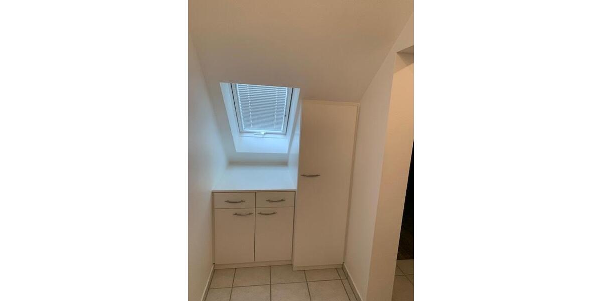 Dachgeschoßwohnung Wilnsdorf - 3 Zimmer, 85 m&sup2;, 745&euro; | Angebot:26066572