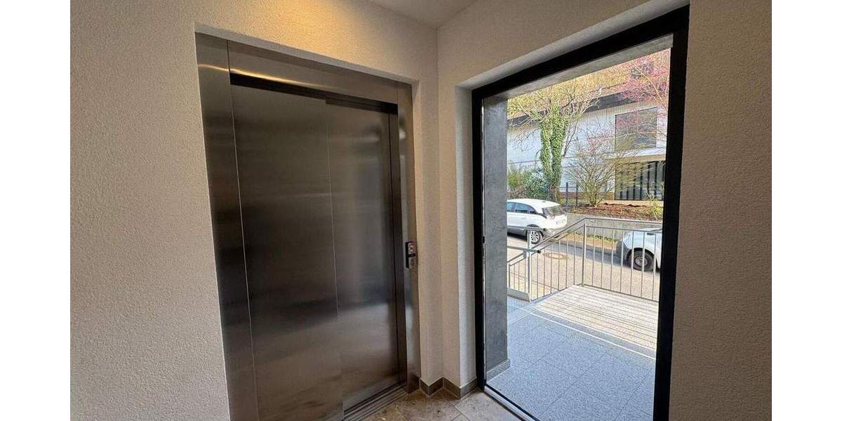 Terrassenwohnung Heppenheim - 2 Zimmer, 101 m&sup2;, 1.490&euro; | Angebot:26258904