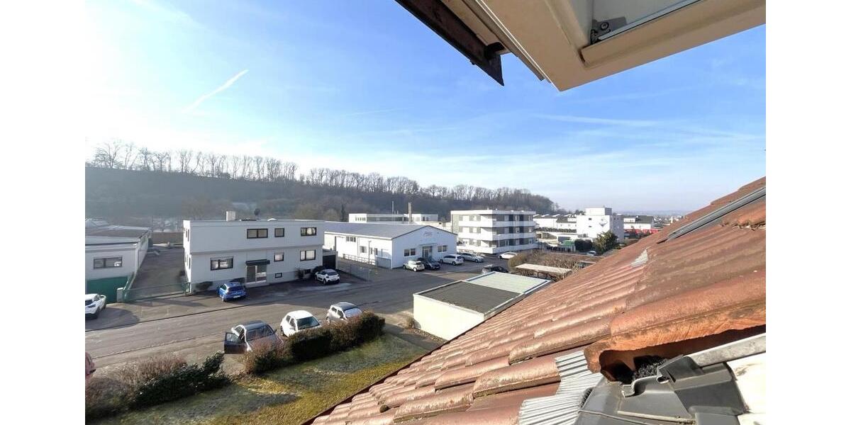 Dachgeschoßwohnung Wendlingen am Neckar - 2 Zimmer, 42 m&sup2;, 600&euro; | Angebot:26687970
