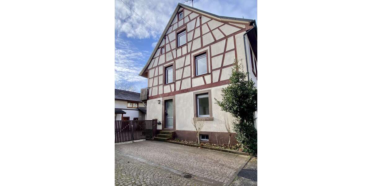 Etagenwohnung Lahr/Schwarzwald Schwarzwald - 4 Zimmer, 97 m&sup2;, 870&euro; | Angebot:24864118