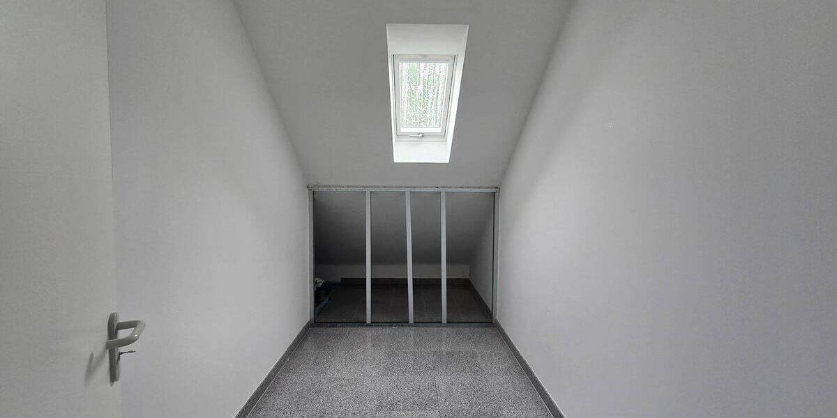 Gewerbeobjekt Alzenau - 5 Zimmer, 160 m&sup2;, 1.600&euro; | Angebot:26787481