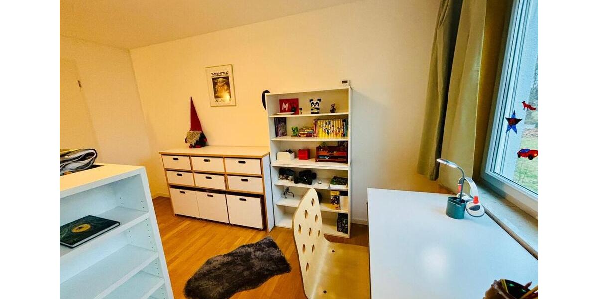 Etagenwohnung Starnberg - 4 Zimmer, 110 m&sup2;, 3.500&euro; | Angebot:25149911