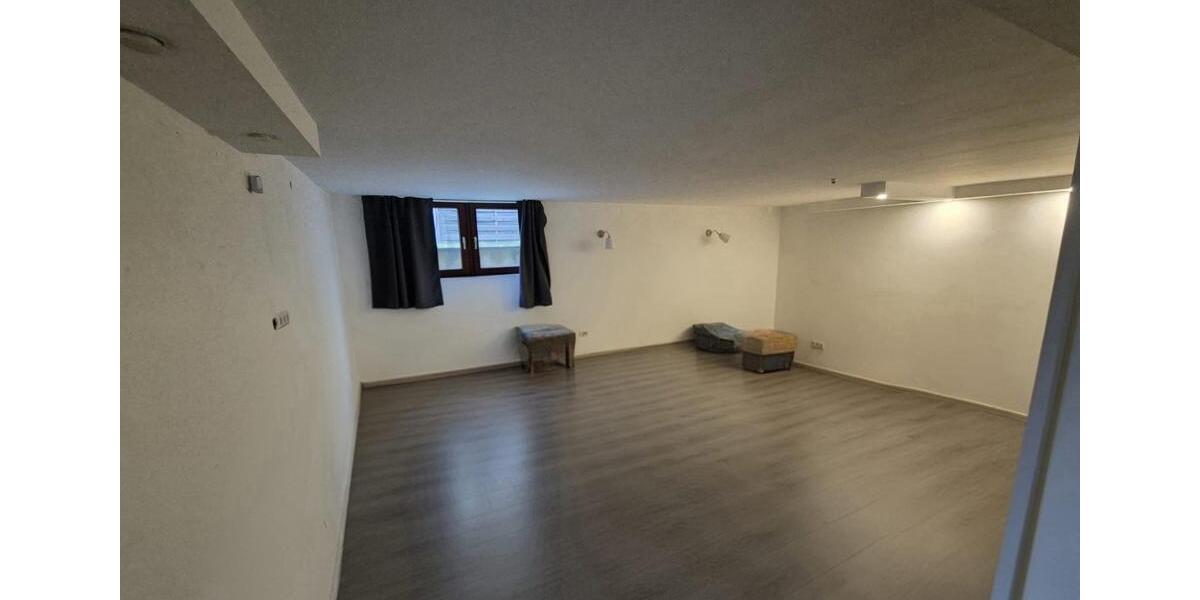 Etagenwohnung Baunatal - 2 Zimmer, 60 m&sup2;, 650&euro; | Angebot:24998468