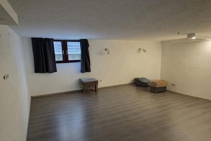 Wohnung Baunatal - 2 Zimmer, 60 m&sup2;, 650&euro; | Angebot:24998468
