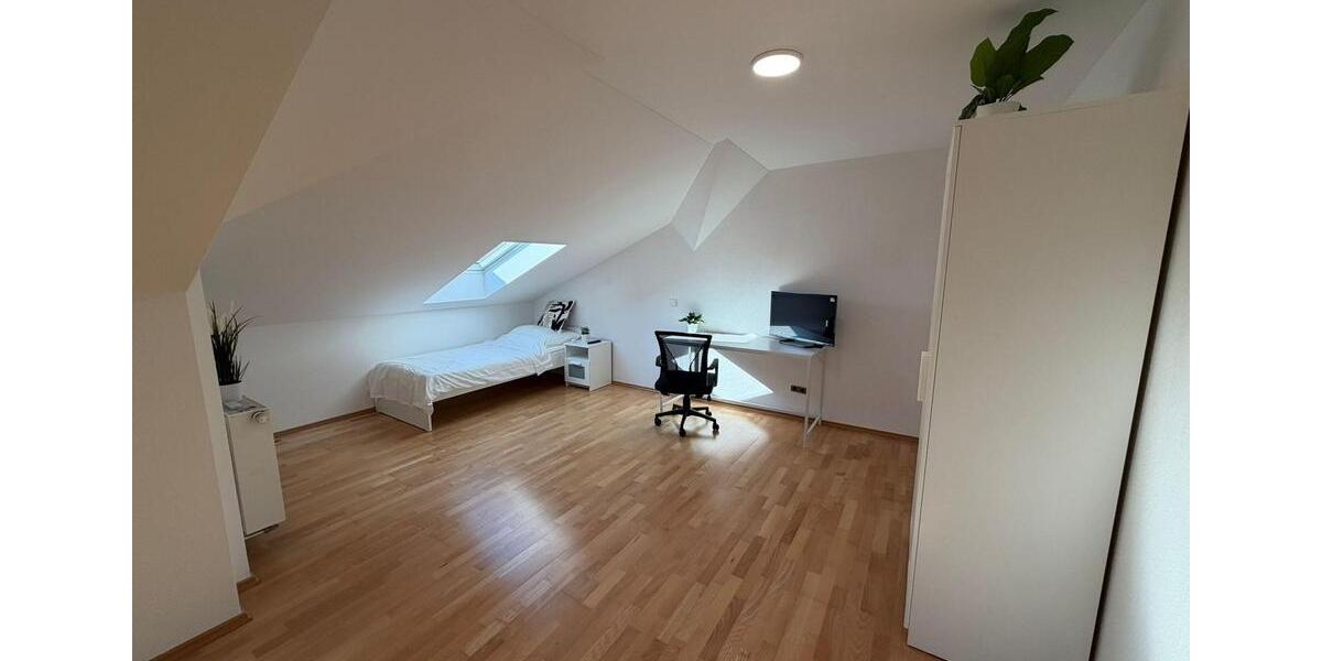Etagenwohnung Bamberg Bamberg-Ost - 1 Zimmer, 297 m&sup2;, 435&euro; | Angebot:26560579