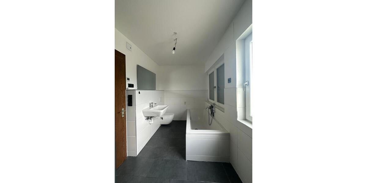 Etagenwohnung Albstadt Gemarkung Onstmettingen - 4 Zimmer, 140 m&sup2;, 1.100&euro; | Angebot:26691626