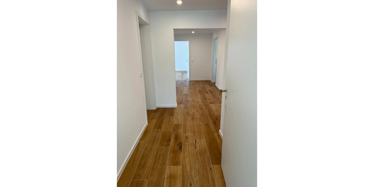 Erdgeschoßwohnung Warendorf - 3 Zimmer, 110 m&sup2;, 1.300&euro; | Angebot:26692980