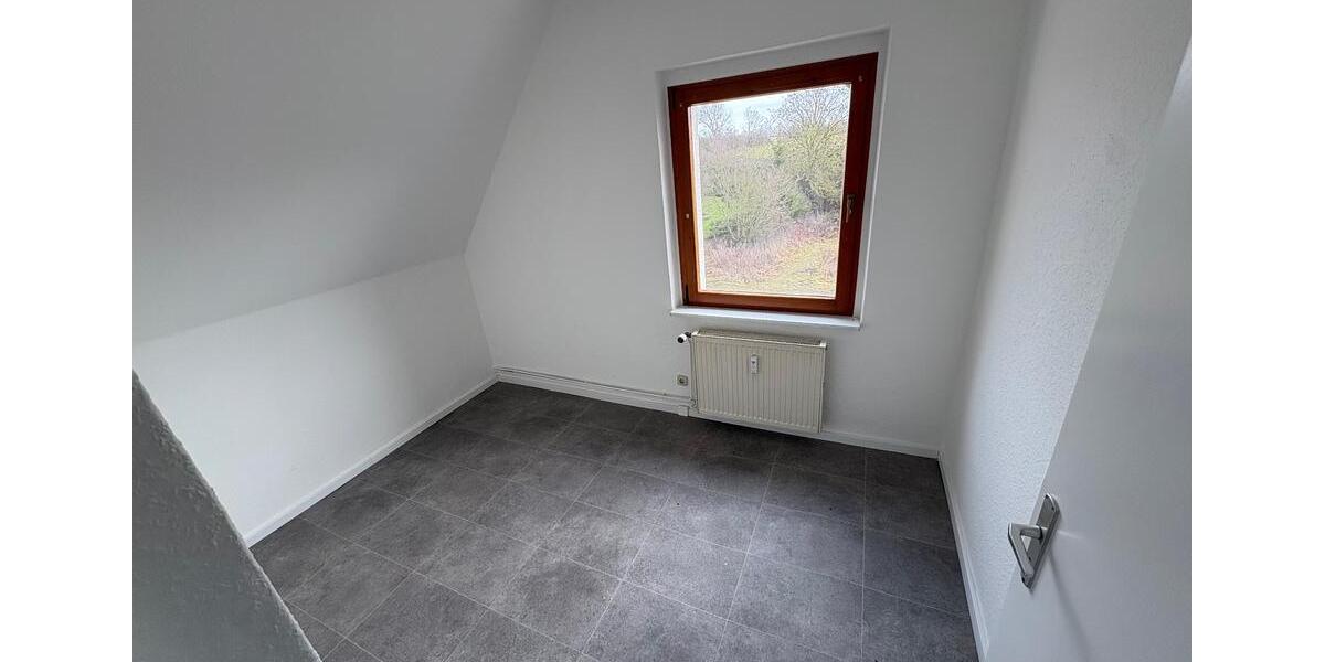 Dachgeschoßwohnung Klütz - 3 Zimmer, 66 m&sup2;, 450&euro; | Angebot:25748534