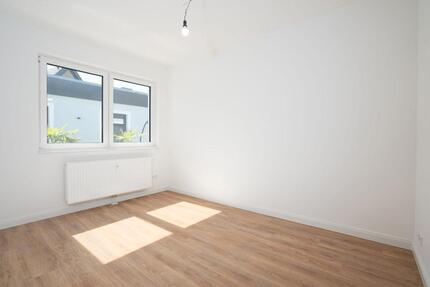 Wohnung Neustadt in Holstein - 1 Zimmer, 18 m&sup2;, 333&euro; | Angebot:26648983
