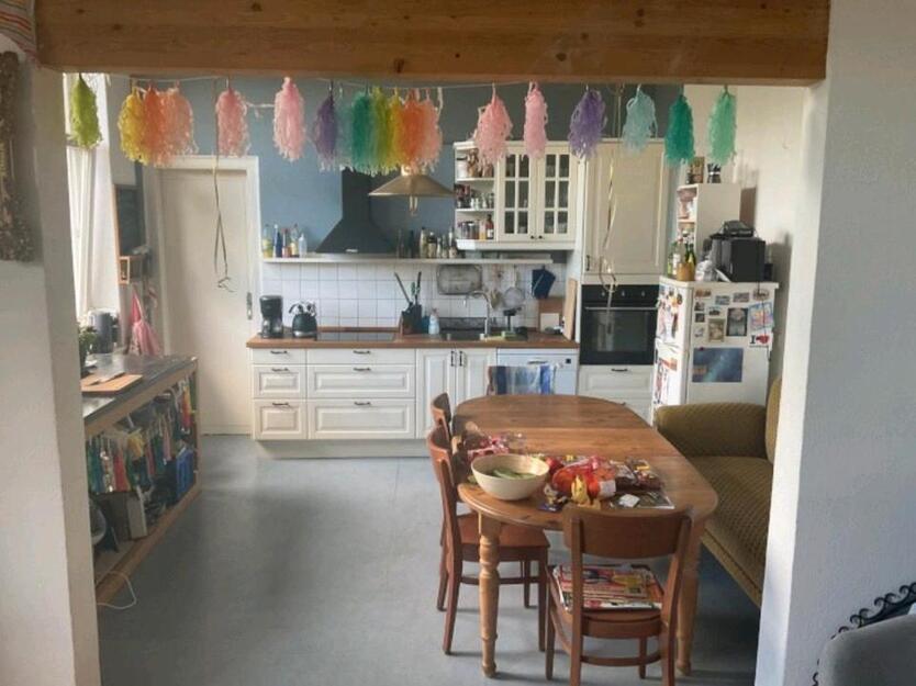 Zimmer in traumhafter WG mit bester Lage (Zimmer mit 26m2)