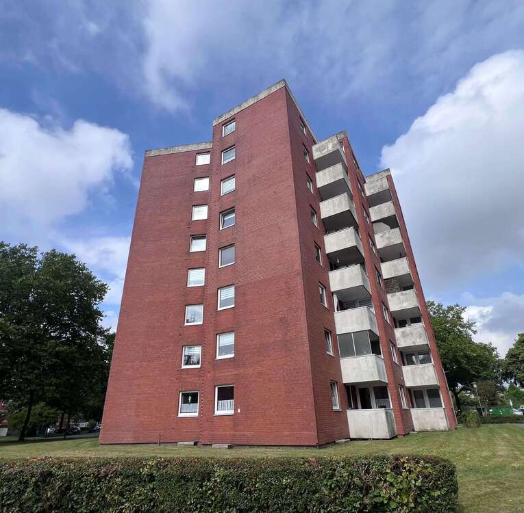 Wohnung zum Mieten in Neumünster 615 € 74 m² 2.5 zimmer