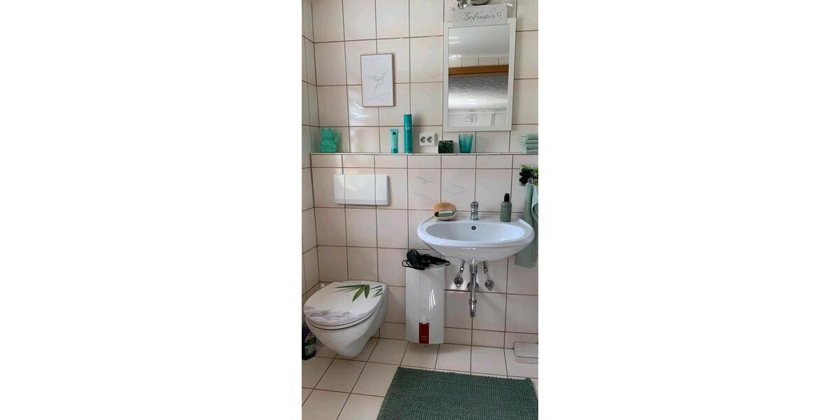 Etagenwohnung Neuenmarkt - 1 Zimmer, 26 m&sup2;, 590&euro; | Angebot:26414761