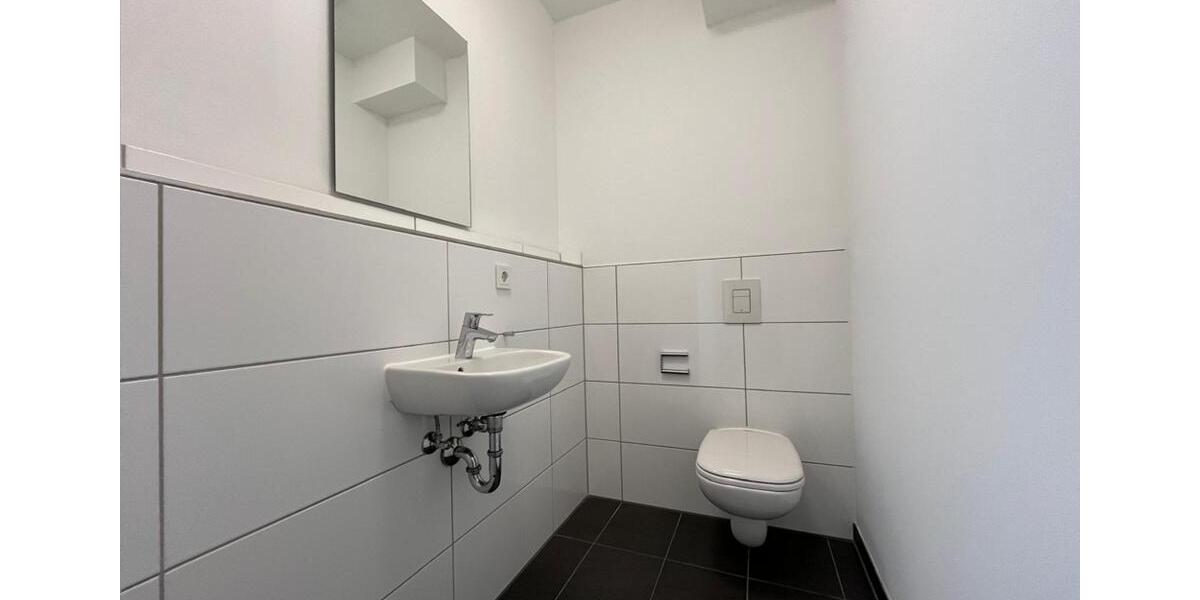 Etagenwohnung Stuttgart - 3 Zimmer, 122 m&sup2;, 2.157&euro; | Angebot:26069054