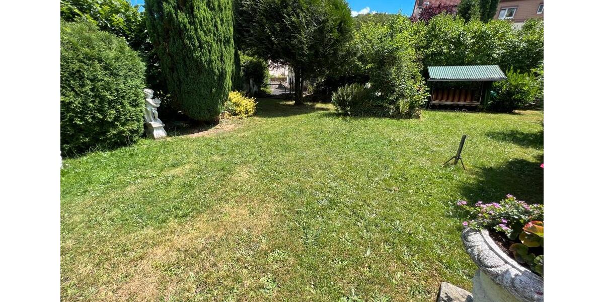 Erdgeschoßwohnung Fulda Aschenberg - 5 Zimmer, 160 m&sup2;, 1.175&euro; | Angebot:26547079