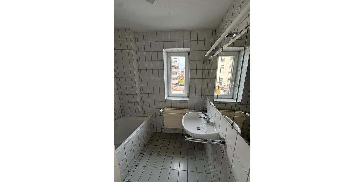 Etagenwohnung Regen - 3 Zimmer, 76 m&sup2;, 550&euro; | Angebot:26071638