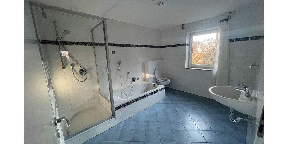 Etagenwohnung Schlüchtern - 2 Zimmer, 83 m&sup2;, 630&euro; | Angebot:25752233