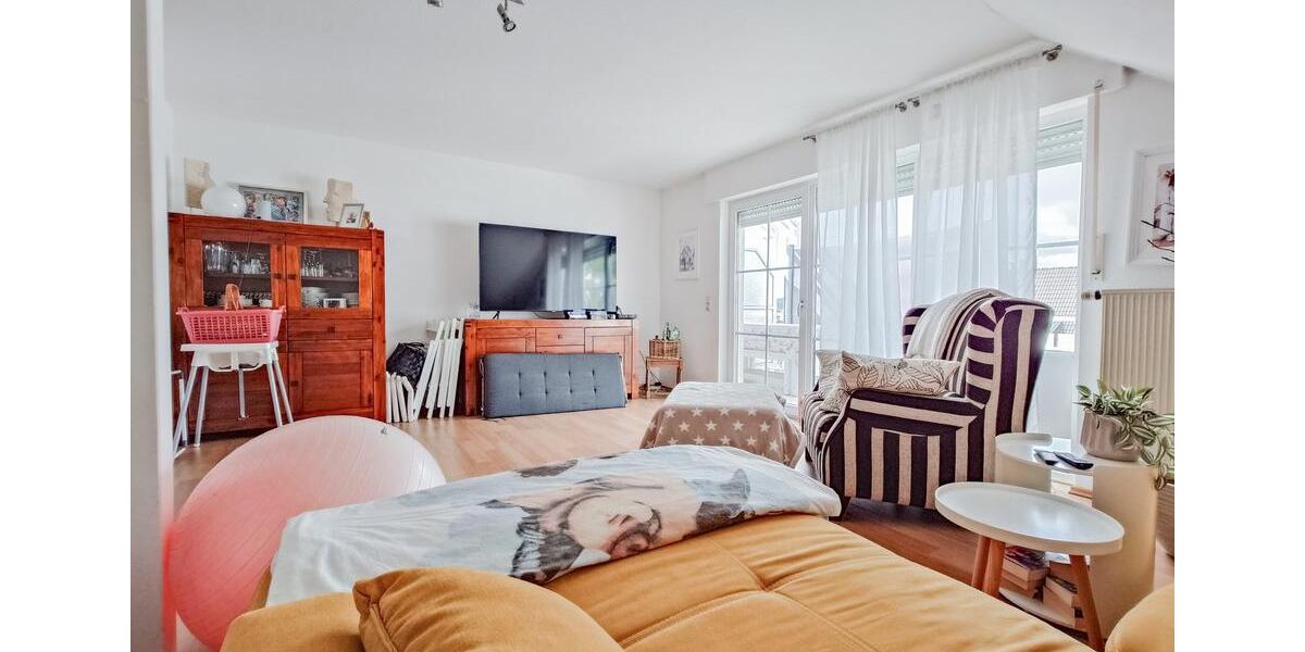 Dachgeschoßwohnung Lindlar - 2 Zimmer, 75 m&sup2;, 710&euro; | Angebot:26588830
