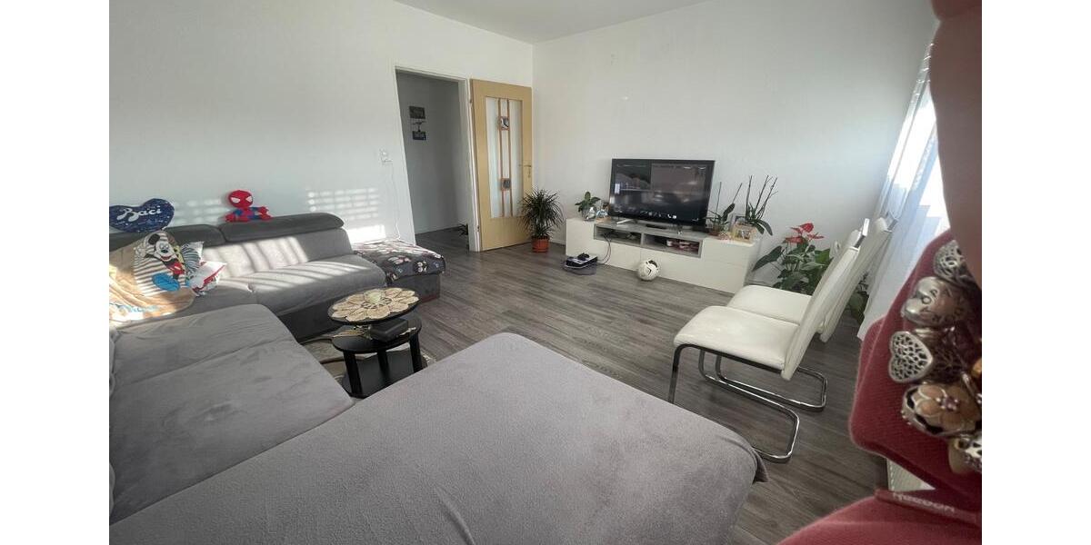 Dachgeschoßwohnung Leutershausen - 3.5 Zimmer, 85 m&sup2;, 700&euro; | Angebot:26019918