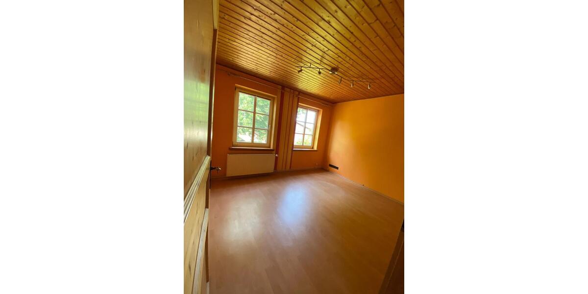 Etagenwohnung Hitzacker (Elbe) - 4 Zimmer, 120 m&sup2;, 1.370&euro; | Angebot:24700968